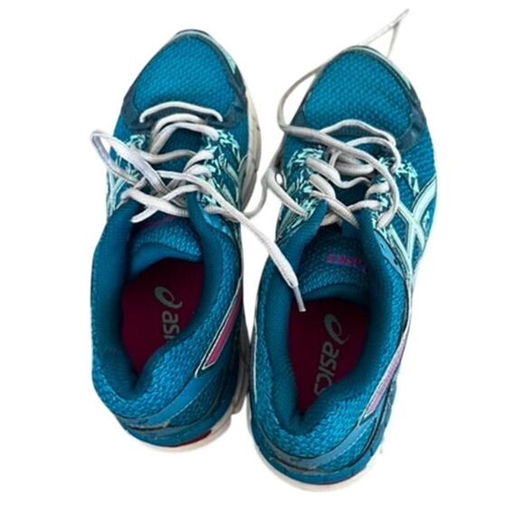 Asics Gel Excite Teal running shoes size 8, gently used - Picture 2 of 7